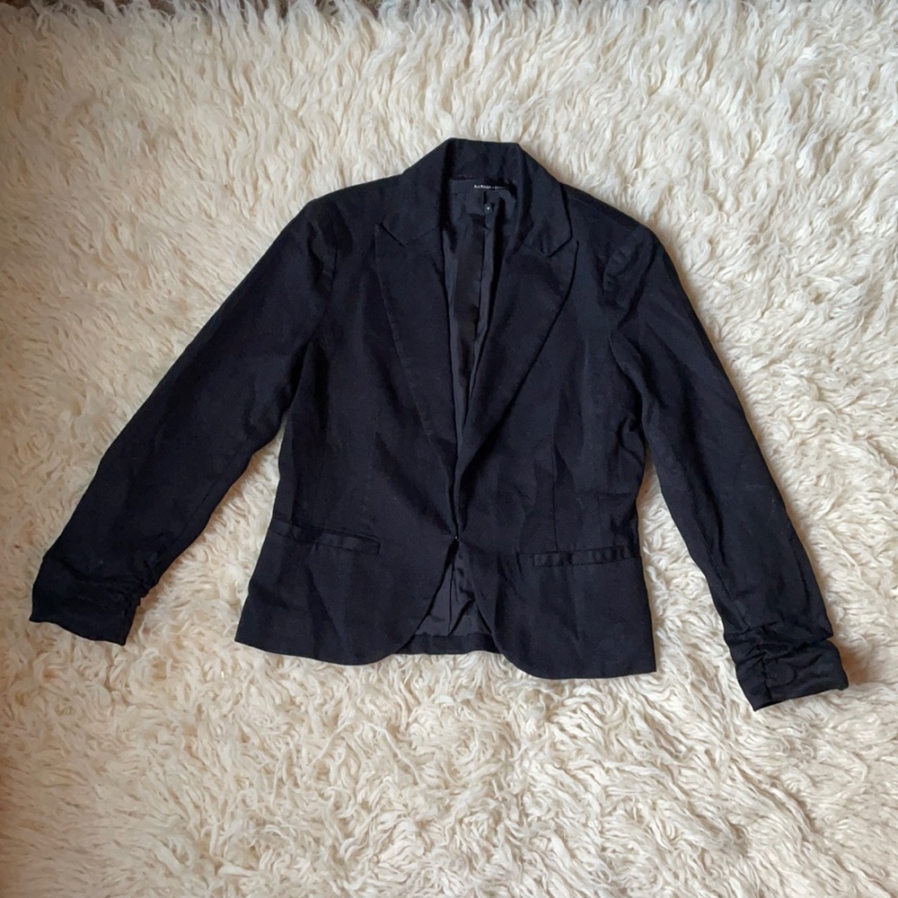Y2K Cropped Fitted Textured Blazer Sz 4 Classy